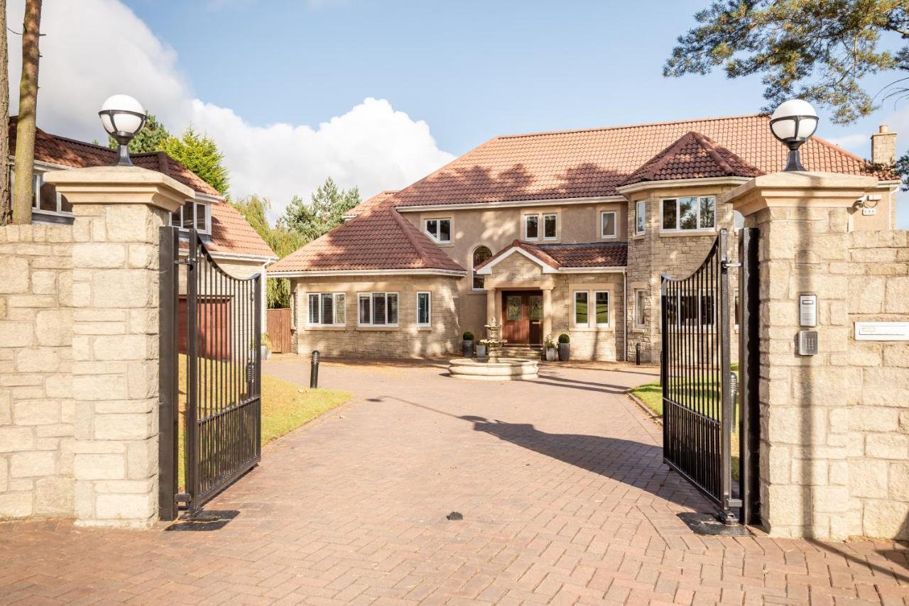 Luxury 6-Bed House With Pool Villa Glenrothes Buitenkant foto