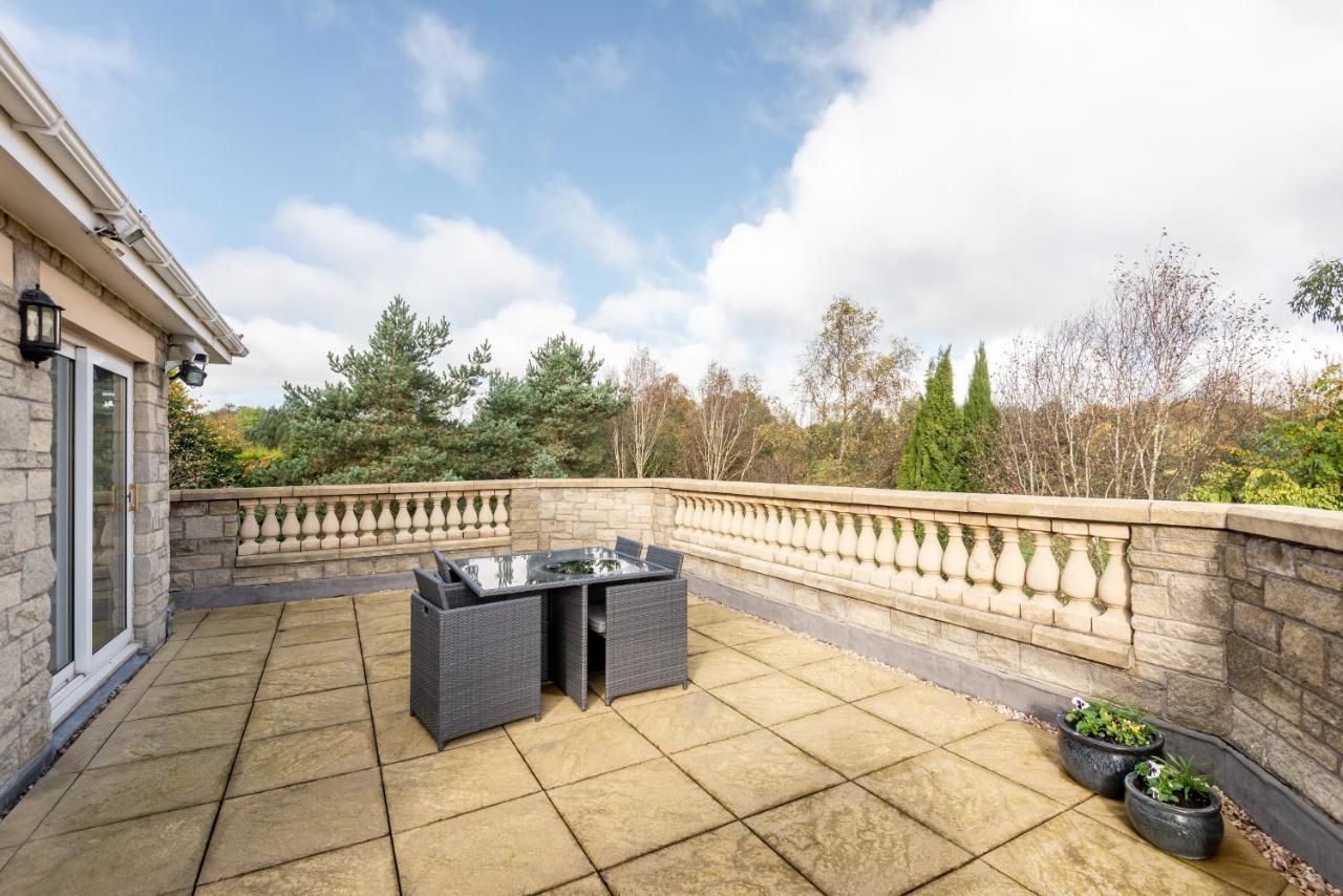Luxury 6-Bed House With Pool Villa Glenrothes Buitenkant foto