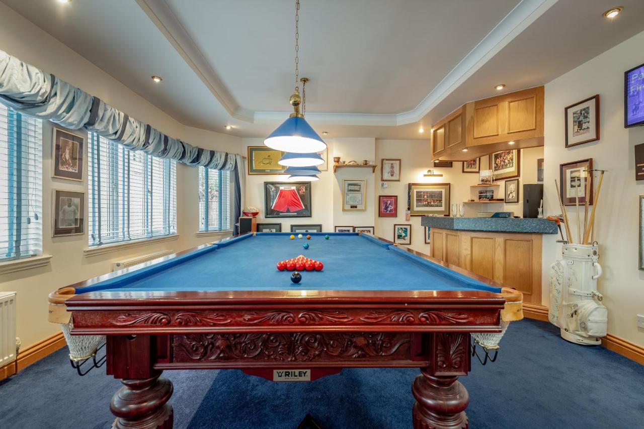 Luxury 6-Bed House With Pool Villa Glenrothes Buitenkant foto